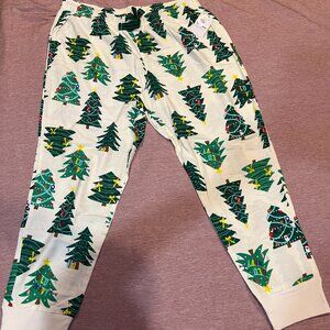 Old Navy Christmas Printed Flannel Jogger Pajama Pants, Large, New with Tags